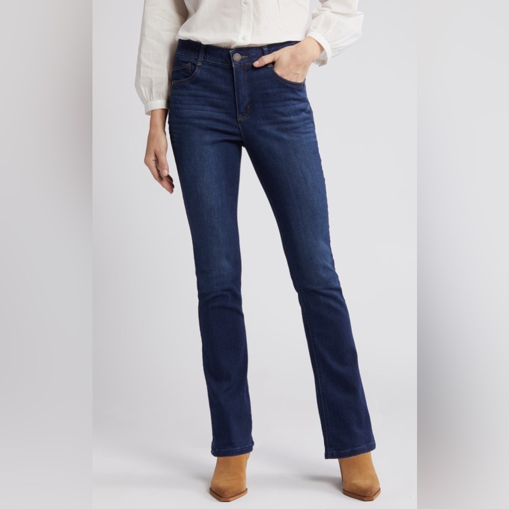 Wit and Wisdom Itty Bitty Bootcut Jeans Size 4 Women’s
